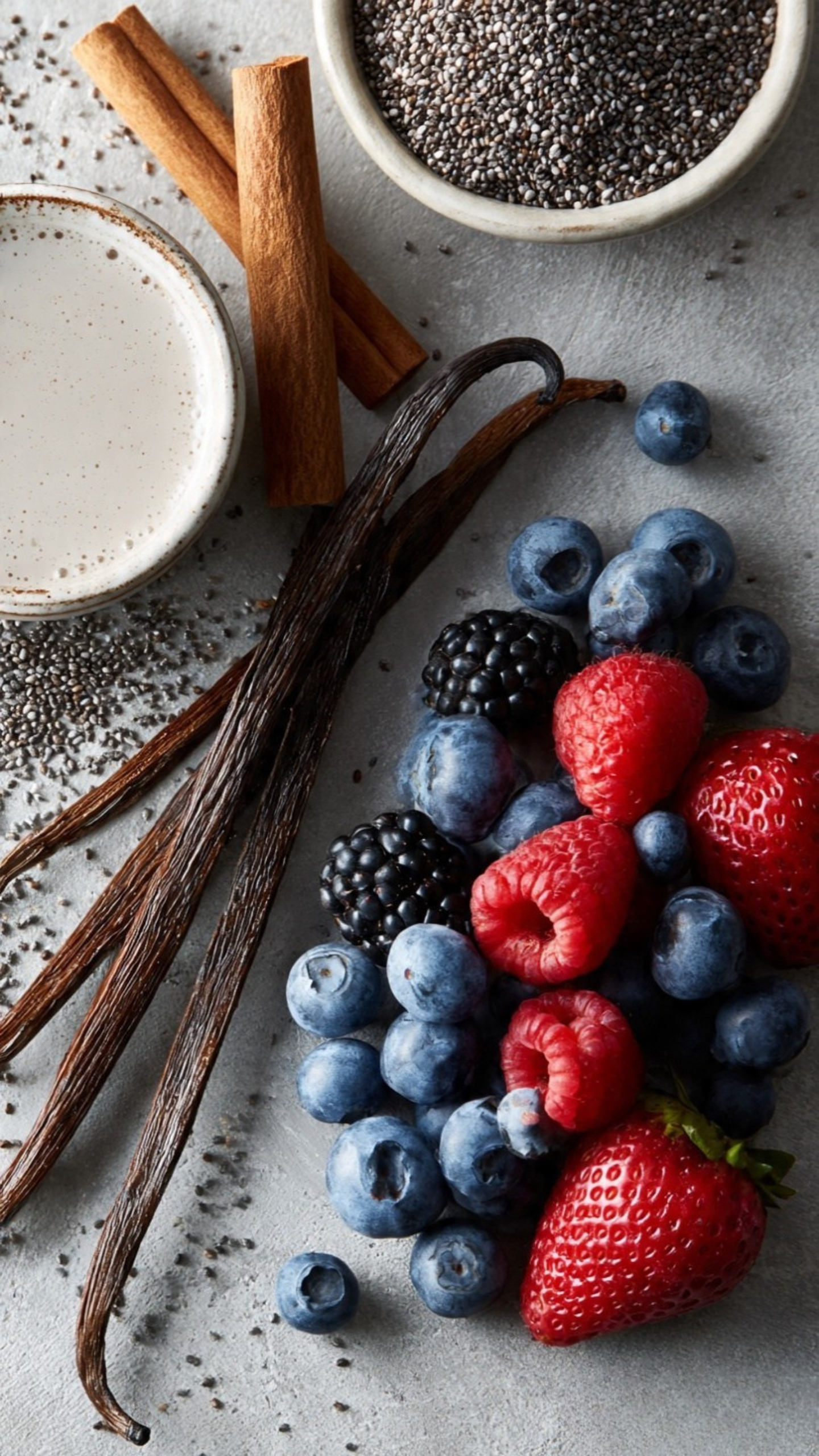 cinnamon vanilla chia pudding ingredients