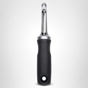 OXO Good Grips Swivel Peeler