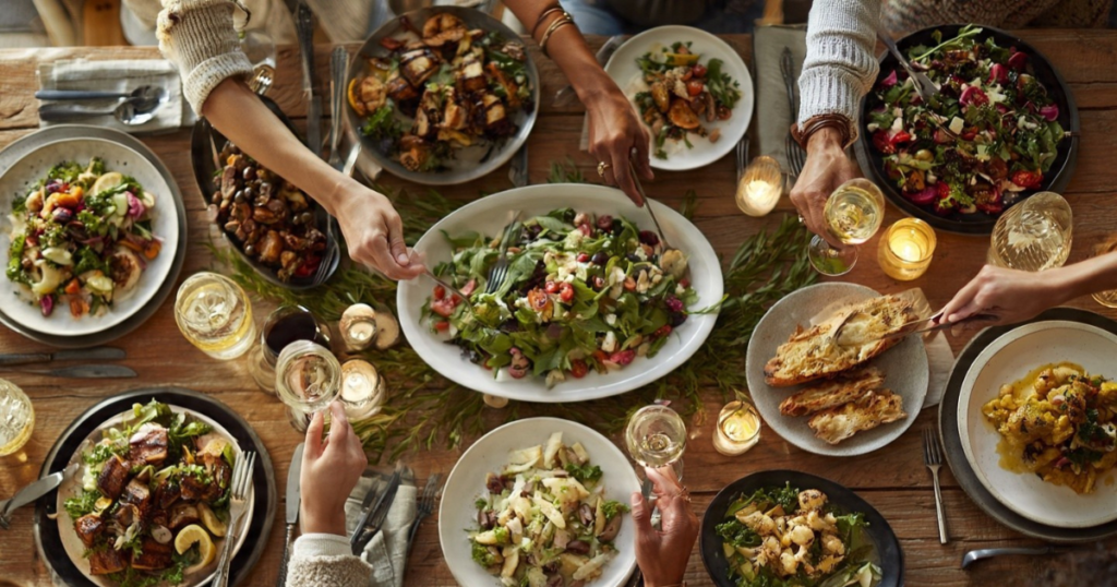 Why Sharing Meals Creates Stronger Relationships 2 Why Sharing Meals Creates Stronger Relationships